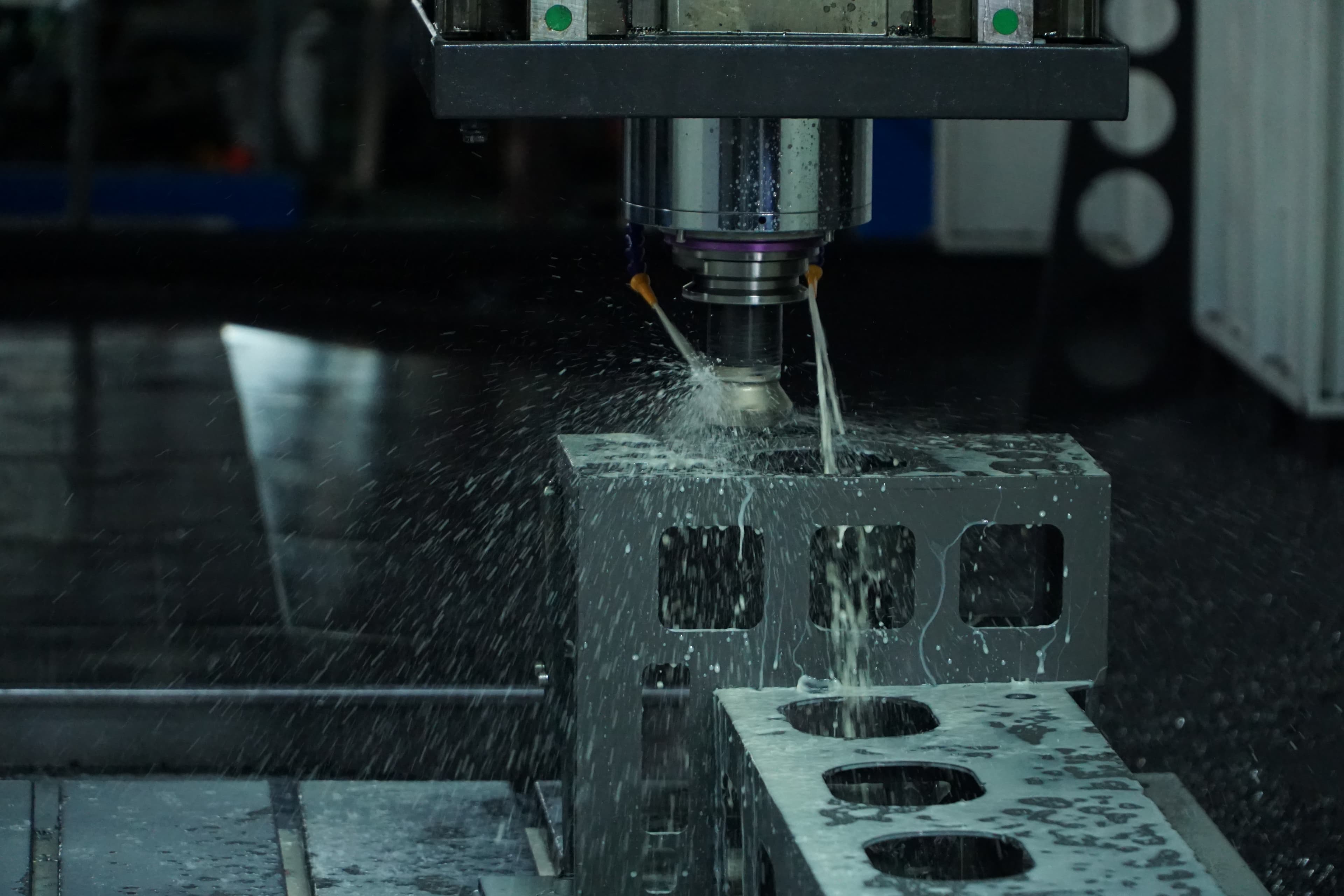 CNC khổ lớn